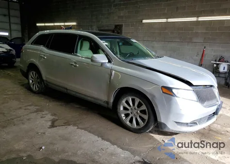 2015 Lincoln Mkt z USA, uszkodzony, nr VIN 2LMHJ5ATXFBL02490